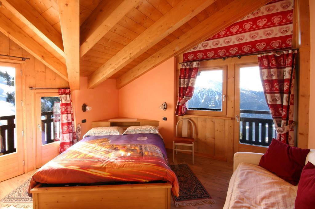 Chalet Dei Rododendri Villa Valdisotto Exterior foto